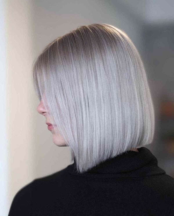 22 Coolest Platinum Blonde Highlights Trending on Instagram