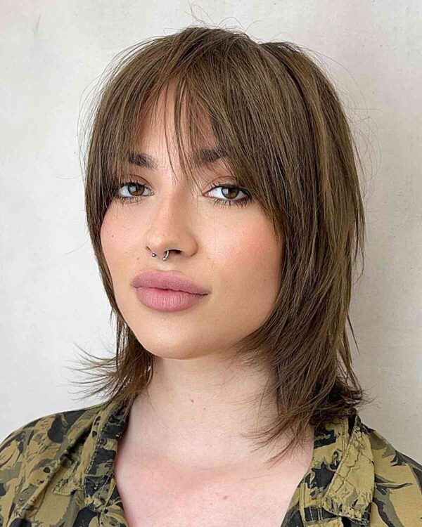 26 Best Ways to Get a Wolf Cut for Short Hair