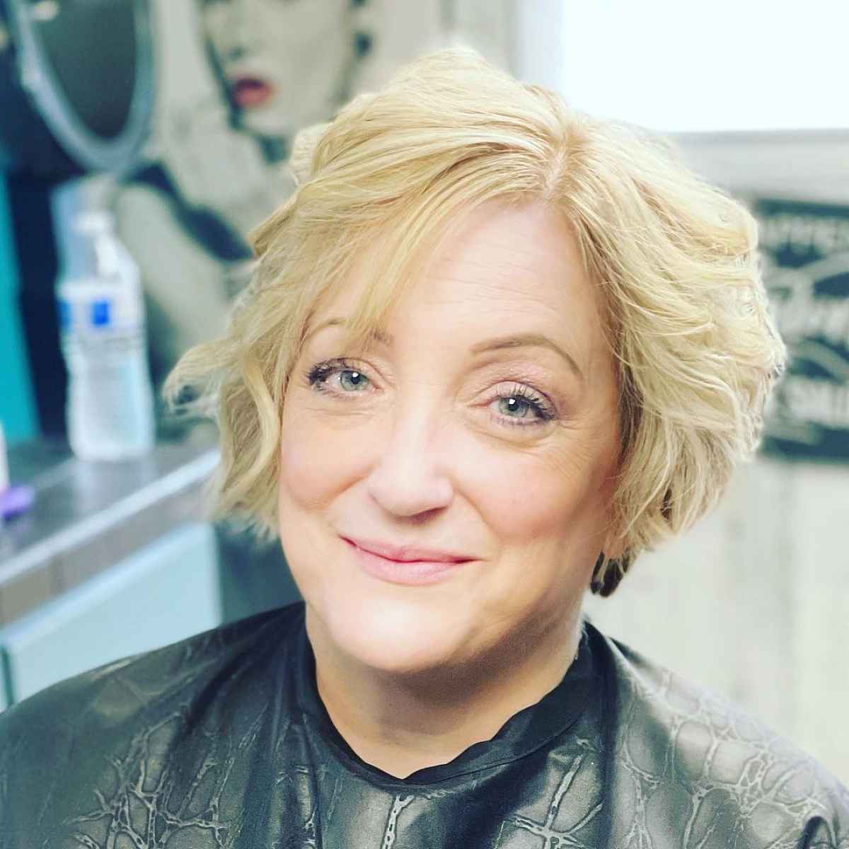 Younger-Looking Pixie Bob for Older Women